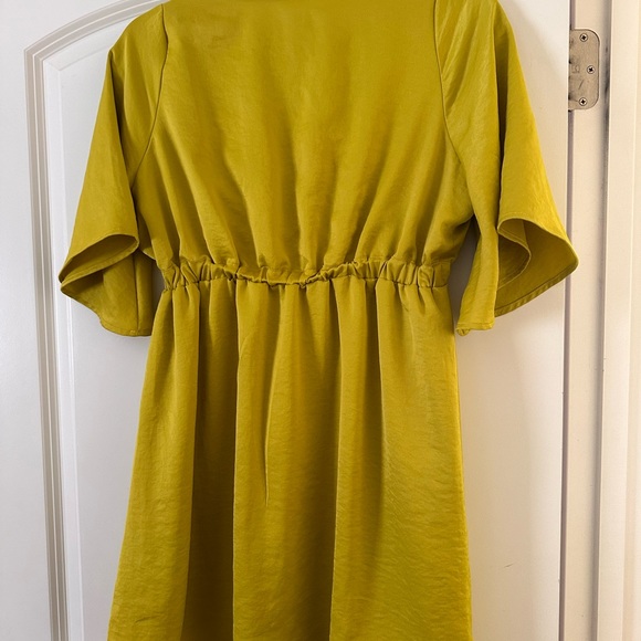 House Of Harlow 1960 x REVOLVE Rouvella Mini Dress Green Yellow Size XS - Picture 3 of 3